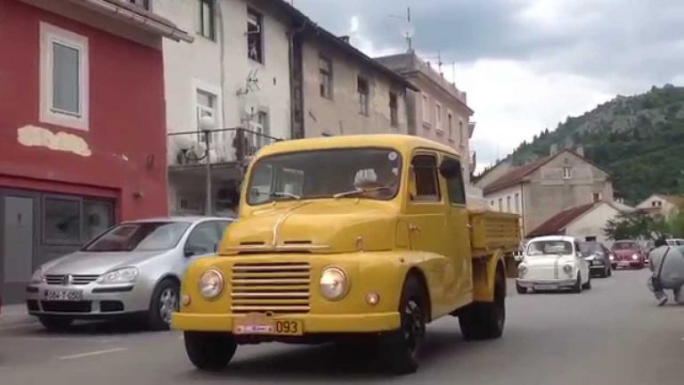 Oldtimeri okupirali Široki Brijeg 2014.