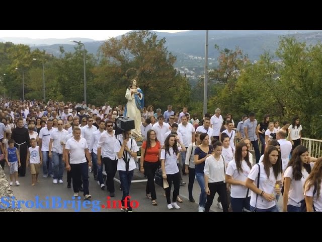 Procesija na Uočnicu blagdana Velike Gospe u Širokom Brijegu 2015.